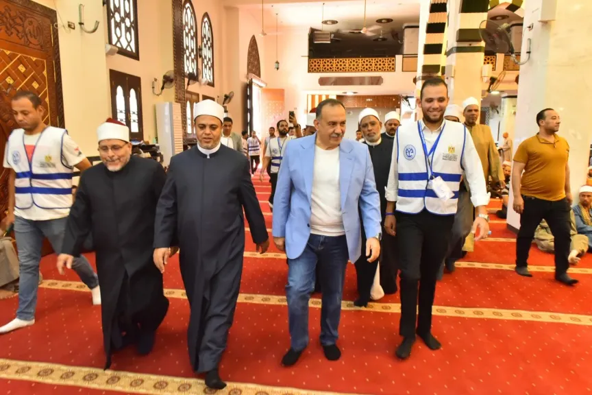 محافظ أسيوط يشهد الاحتفال بالمولد النبوي الشريف ويؤكد: مناسبة