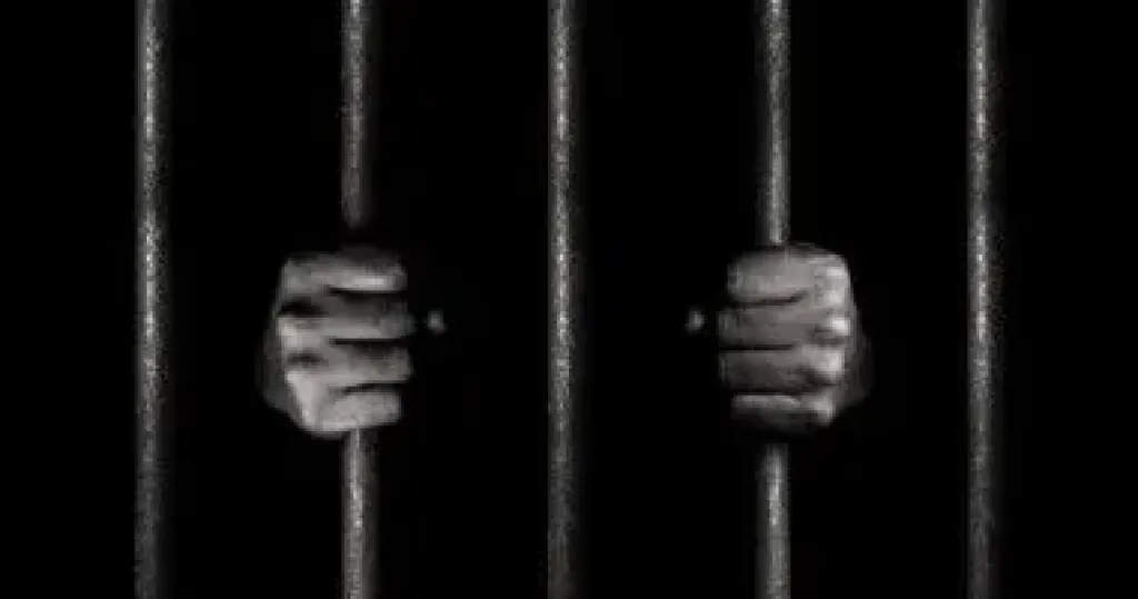 قاتل والدته فى الصف يعترف بإنهاء حياتها بسبب المخدرات