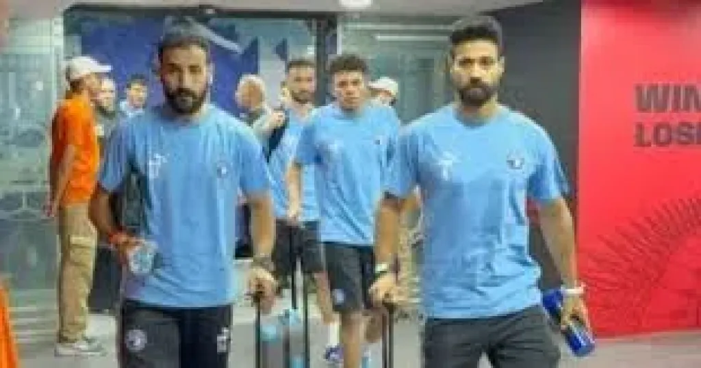 استعدادًا لأوكلاند سيتي.. المدير الفني لبيراميدز يطلب فيديوهات لدراسة المنافس