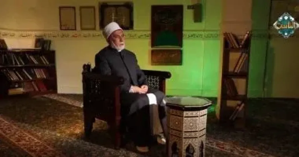 شاغل نفسى بعيوب الناس اعمل ايه؟.. الدكتور يسرى جبر يجيب