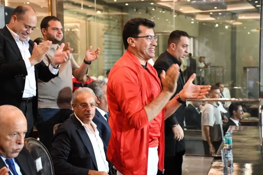 وزير الشباب يهنئ لاعبي المنتخب الوطني بالفوز على إثيوبيا في تصفيات كأس العالم