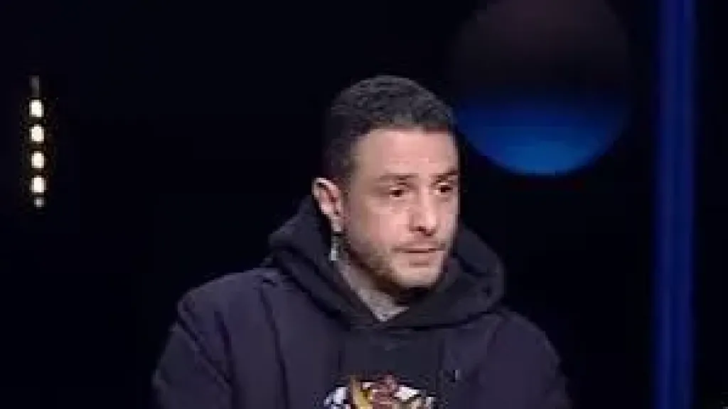 قصة حب قديمة بين أحمد الفيشاوي وسينتيا خليفة في فيلم سفاح التجمع