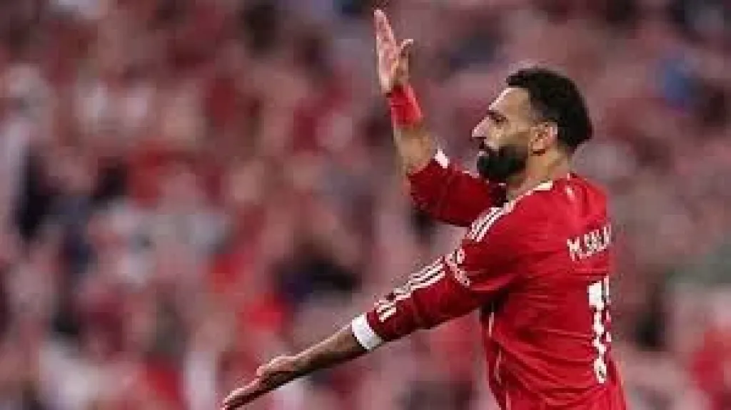 قائد إنتر ميلان: محمد صلاح قدم موسمًا استثنائيًا ويستحق الكرة الذهبية