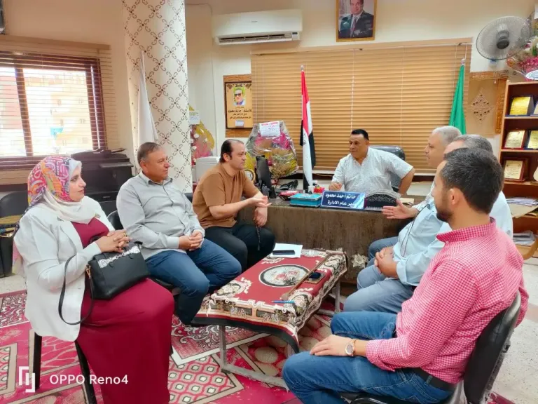 تفعيل المبادرات الرئاسية التربوية  بفاقوس التعليمية