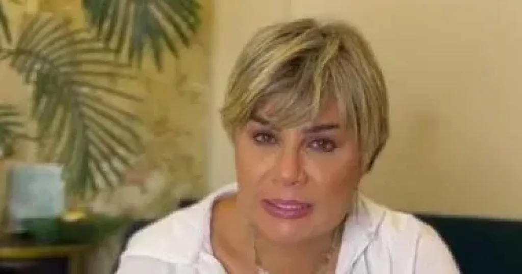 مفيدة شيحة باكية فى عيد ميلادها: أنا ست بـ100 راجل