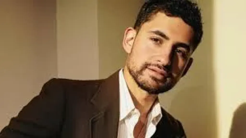 تفاصيل مشاركة أمير المصري في الموسم الثاني من المسلسل الأمريكي The Agency