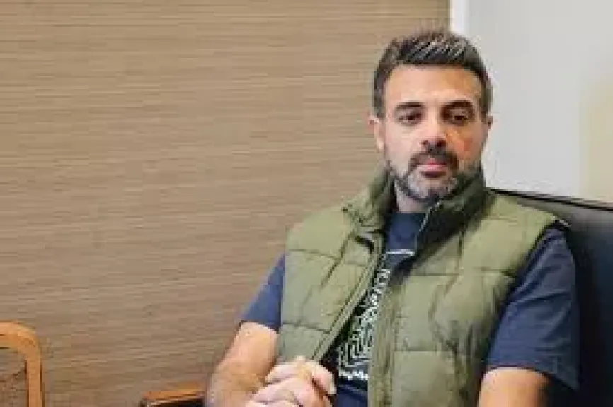 عمرو محمود ياسين لـ سلوم حداد: تصريحك غير مقبول ولا نقبل منك التقييم