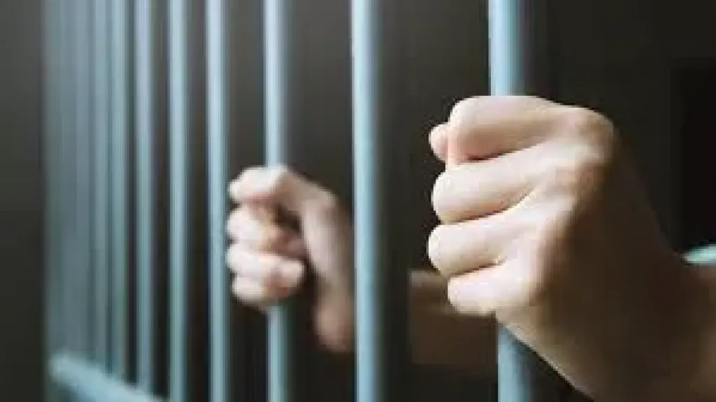 حبس مدرس مساعد 7 سنوات للاعتداء على طفل بالفيوم