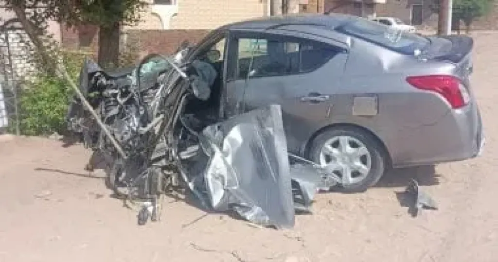 إصابة شخصين فى حادث تصادم سيارتين بطريق أسوان الزراعى