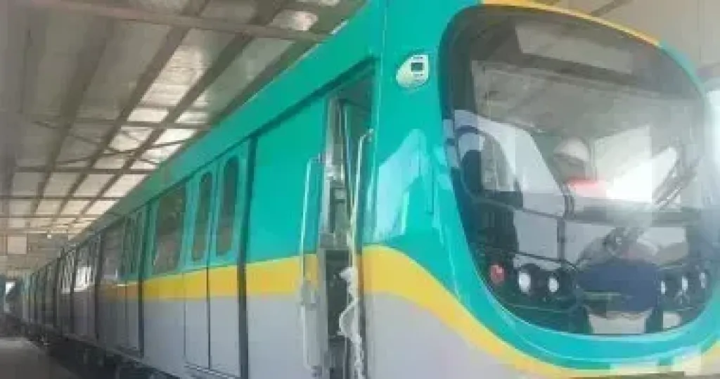 المواعيد الجديدة لمترو الأنفاق والقطار الكهربائي LRT المواعيد الجديدة لمترو الأنفاق والقطار الكهربائي LRT