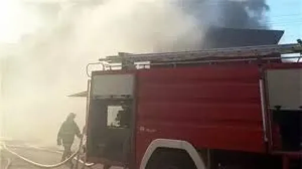 السيطرة على حريق شب داخل شقة سكنية فى الصف