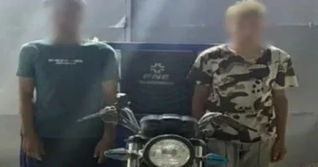 فيديو متداول يقود لضبط متهمين بسرقة فتاة فى الشارع