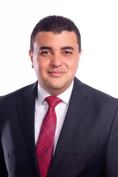 شادي الكومي يدين العدوان الإسرائيلي على قطر: المجتمع الدولي مطالب بالتحرك والانصياع لرؤية مصر