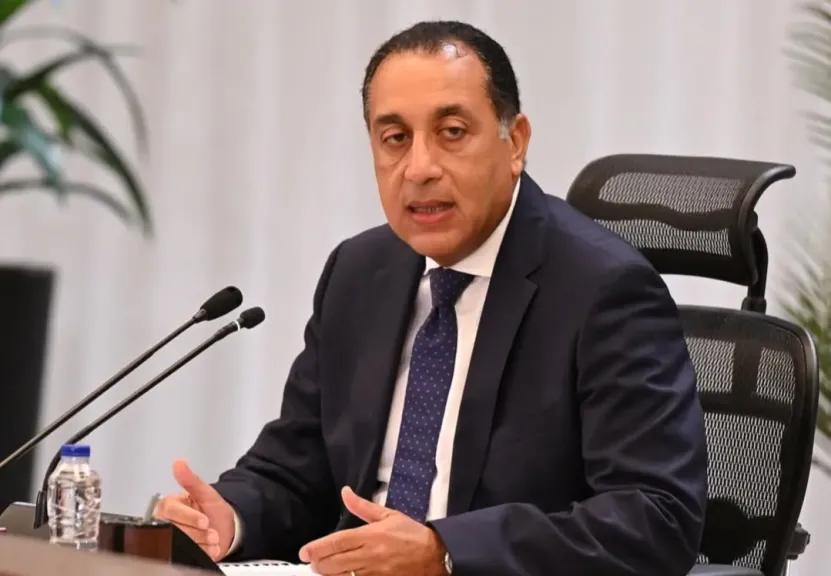 رئيس الوزراء: إعادة إحياء منطقة وسط البلد قائمة على الحفاظ التام على التراث والطابع المعماري