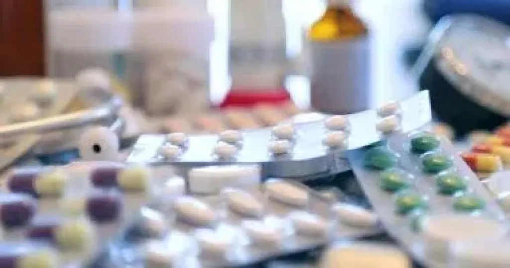 تفاصيل إطلاق خدمة توصيل الدواء للمنازل فى الأقصر لكبار السن