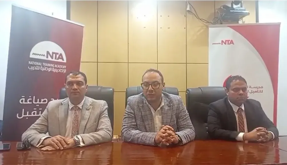 محافظ أسيوط يوفد نائبه لحضور ختام الدفعة الثالثة من برنامج ”المرأة تقود”
