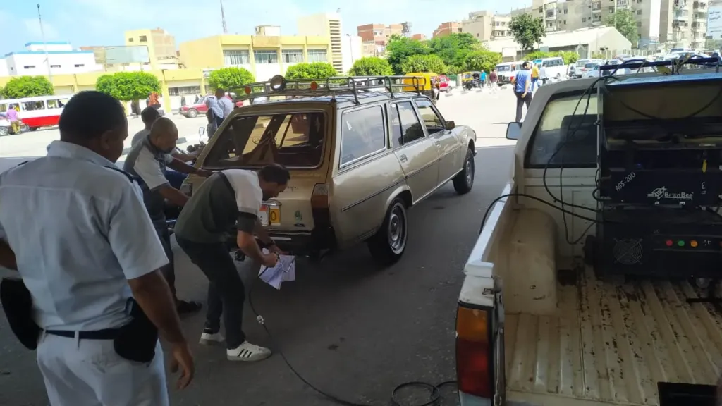 جهاز شئون البيئة بالشرقية تنفيذ 18حملة مفاجئة لفحص عودام السيارات
