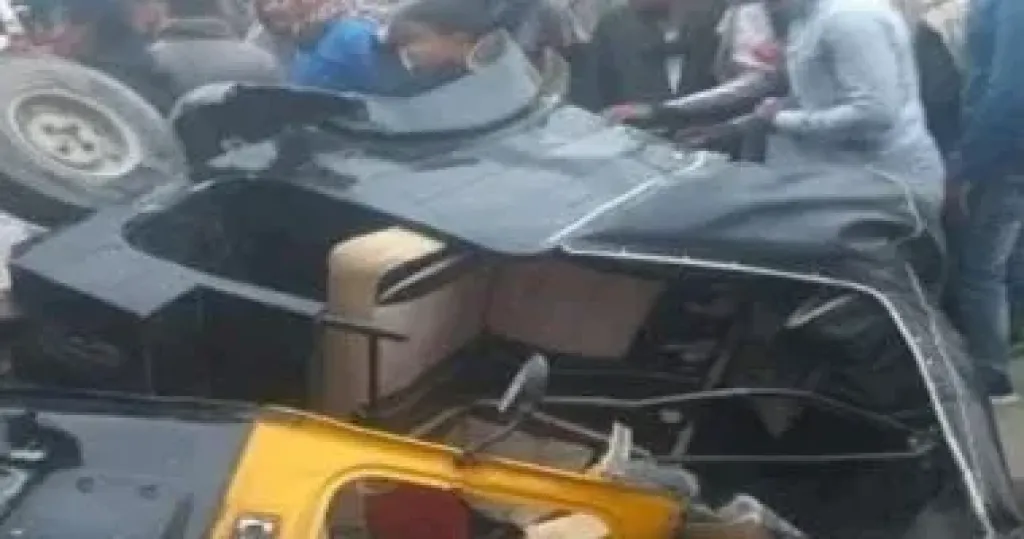مصرع شخص وإصابة 6 أخرين فى حادث سير بمحافظة البحيرة