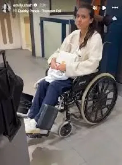 إميلي شاه من الكرسى المتحرك لـ عشاء رومانسى مع زوجها مينا مسعود