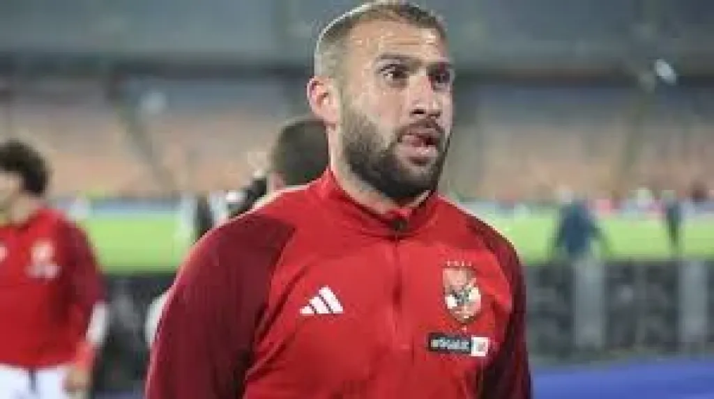 ”وقع على ظهره”.. سر غياب نجم الأهلي عن مباراة إنبي فى الدوري الليلة