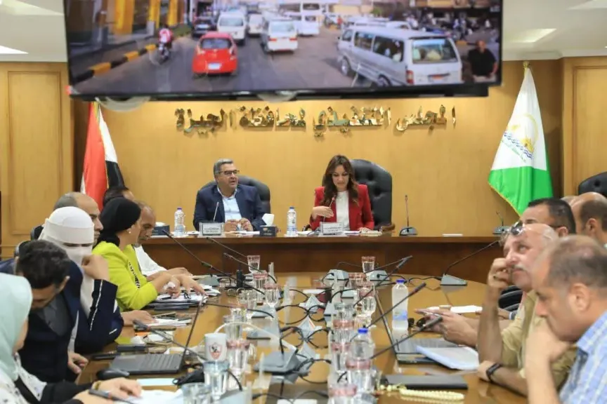 نائب محافظ الجيزة تلتقي ممثلي الفنادق بمحيط المتحف المصري الكبير استعدادا للافتتاح