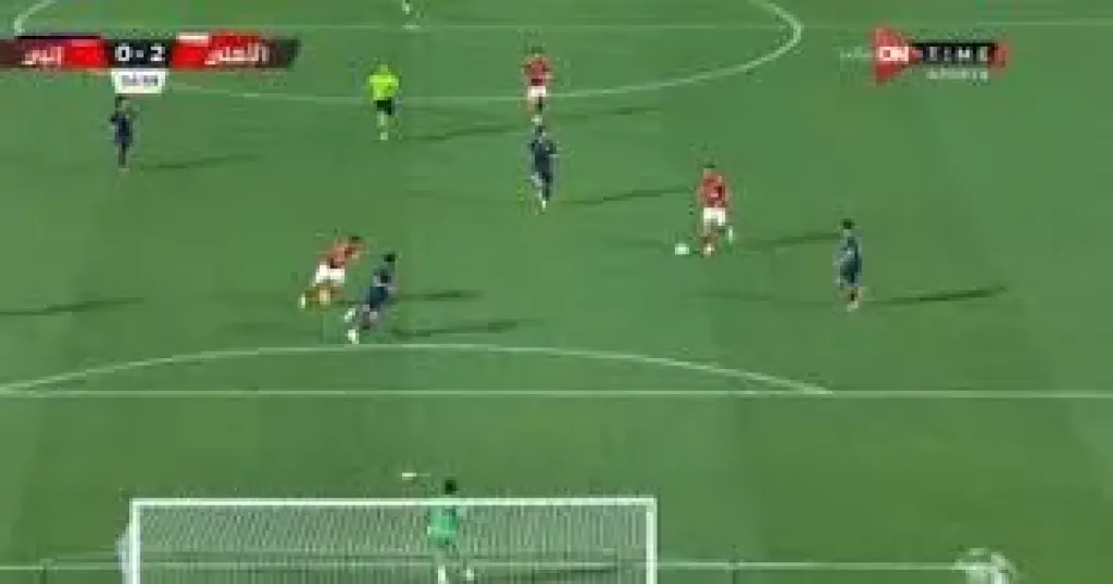 60 دقيقة.. الأهلى يحافظ على تقدمه أمام إنبى 1-0.. وتغييران لأصحاب الأرض