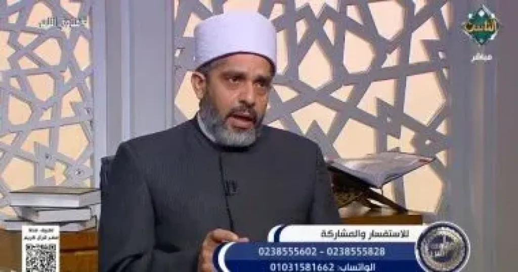 ما حكم التمييز بين الأبناء في الكسوة والهدايا؟.. أمين الفتوى يجيب