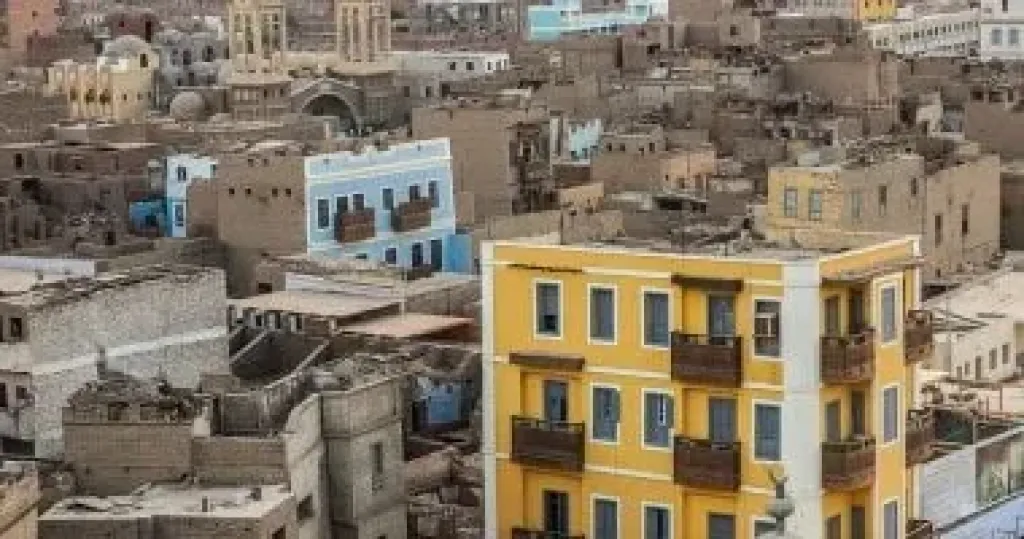 مصر تتسلم اليوم جائزة الآغا خان للعمارة عن مشروع ”إعادة إحياء إسنا التاريخية”