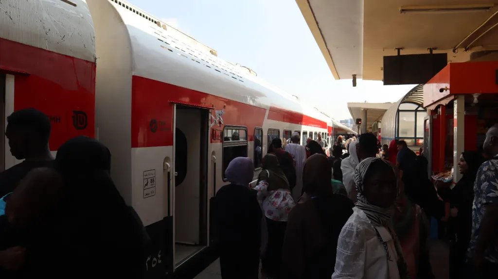 السكة الحديد ..الرحلة السادسة عشر لقطارات العودة الطوعية للأشقاء السودانيين إلى وطنهم