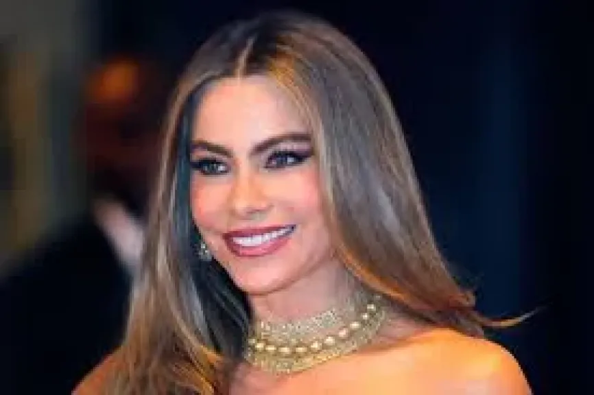 صوفيا فيرجارا تغيب عن حفل الإيمى 2025 بسبب أزمة صحية مفاجئة