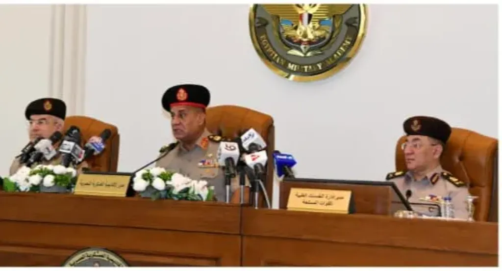 الإعلان عن قبول الدفعة 1 إناث بالصفة العسكرية والدفعة  1 ذكور - إناث  بالصفة المدنية من حملة الثانوية للإلتحاق بكلية الطب بالقوات المسلحة ” دفعة 2025 ”