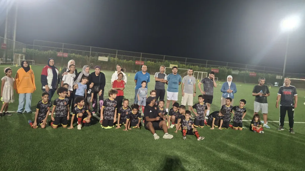 أكاديمية لكرة القدم الأهلي تنظم يومًا رياضيًا عائليًا ”Fun day”في جميع الفروع.. الشيخ زايد يتألق بروح الأسرة والمرح