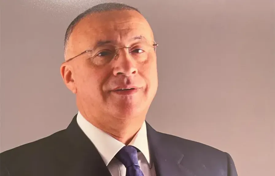 عاصم سليمان: كلمة السيسي في قمة الدوحة وضعت العالم أمام مسؤولياته ووجهت رسالة حاسمة لشعب إسرائيل مباشرة