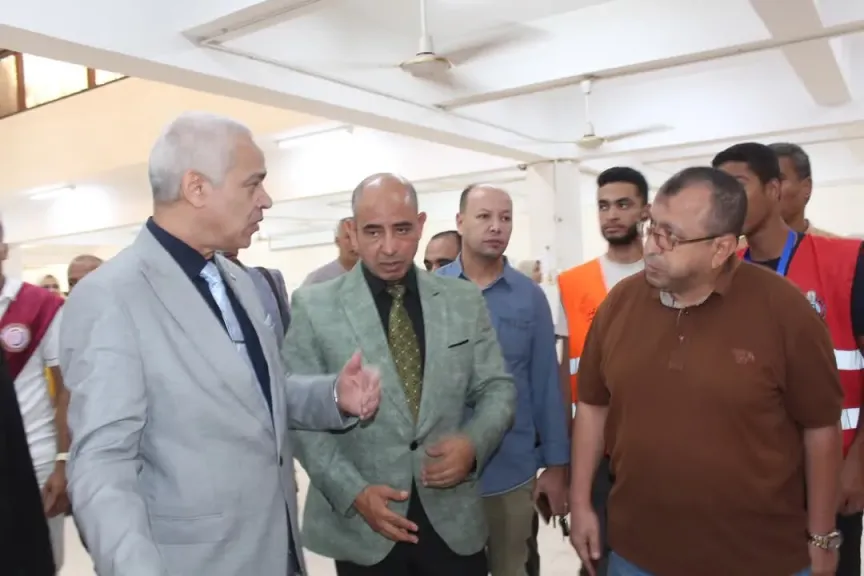 جامعة أسيوط تواصل أعمال الكشف الطبي للطلاب المستجدين