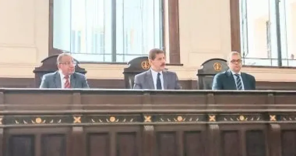 المشدد 7 سنوات لمتهم زوّر توكيلات للاستيلاء على عقار بكورنيش الإسكندرية