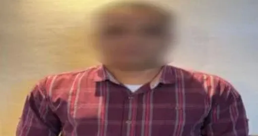 الداخلية تكشف ملابسات فيديو لممثل يؤدي مشهداً كوميدياً بملابس رسمية