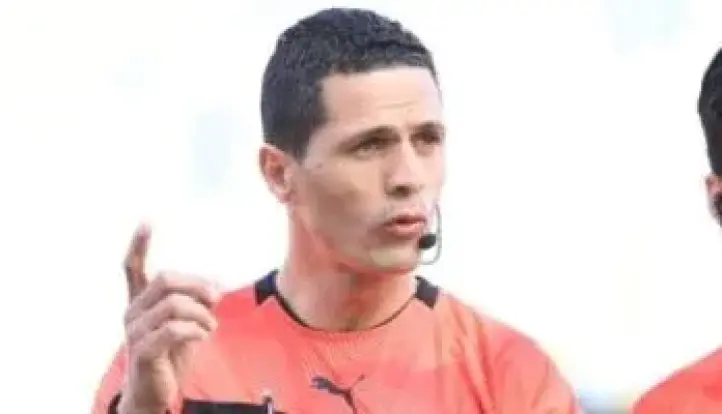 تعرف على حكام مباريات الجمعة بالدورى.. محمود وفا للأهلي وسيراميكا