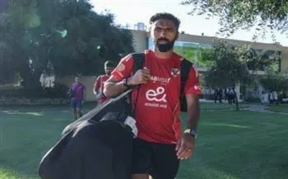 حسين الشحات يقترب من المشاركة أساسيا مع الأهلي أمام سيراميكا