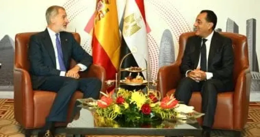 ملك إسبانيا يؤكد دور مصر المهم بالمنطقة وإدراكه للأزمات وتداعياتها على القاهرة