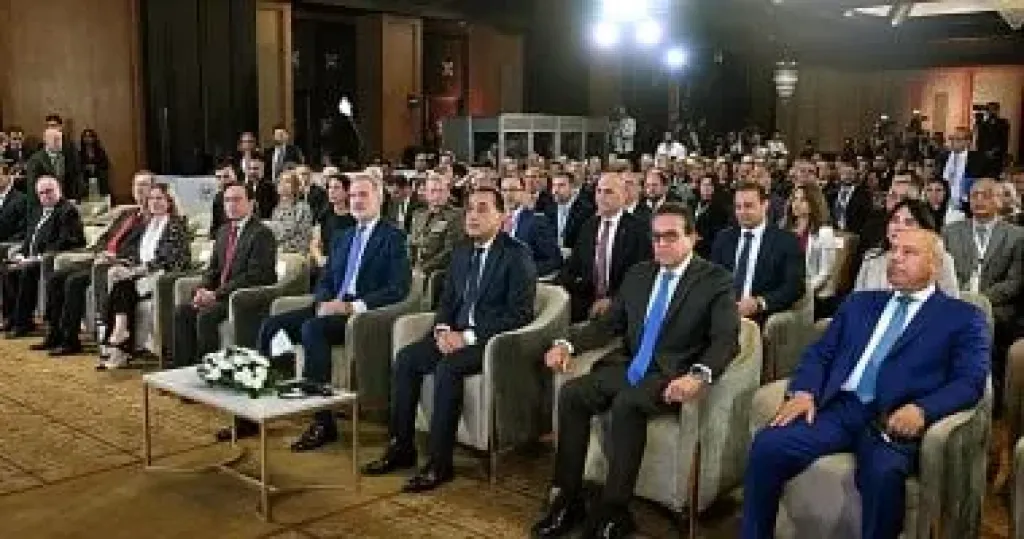رئيس الحكومة: 882.93 مليون يورو حجم الاستثمارات الإسبانية بمصر حتى يوليو 2024
