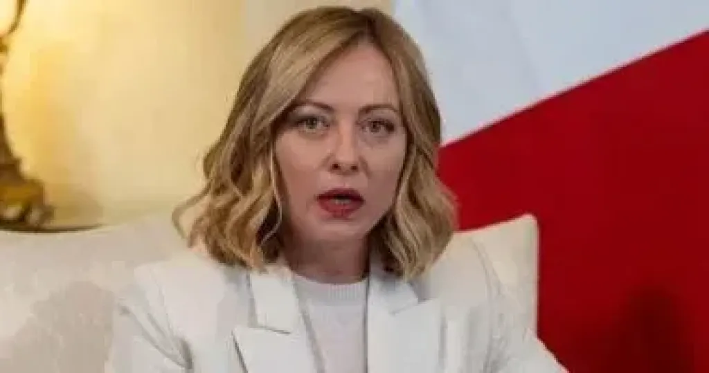 رئيسة وزراء إيطاليا تعلق اتفاقية تعاون عسكرى مع إسرائيل