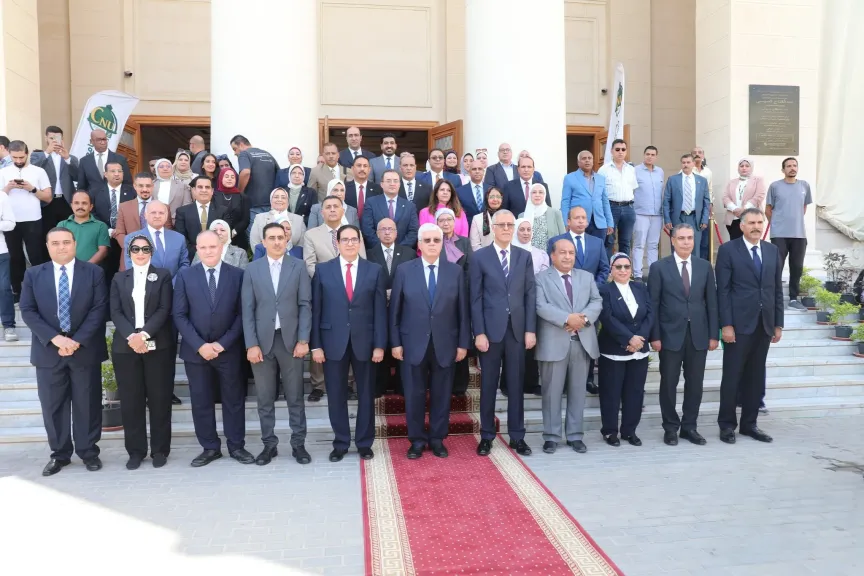 وزير التعليم العالي: الجامعات الأهلية مزودة بأحدث الأجهزة التكنولوجية والبنية التحتية المعلوماتية