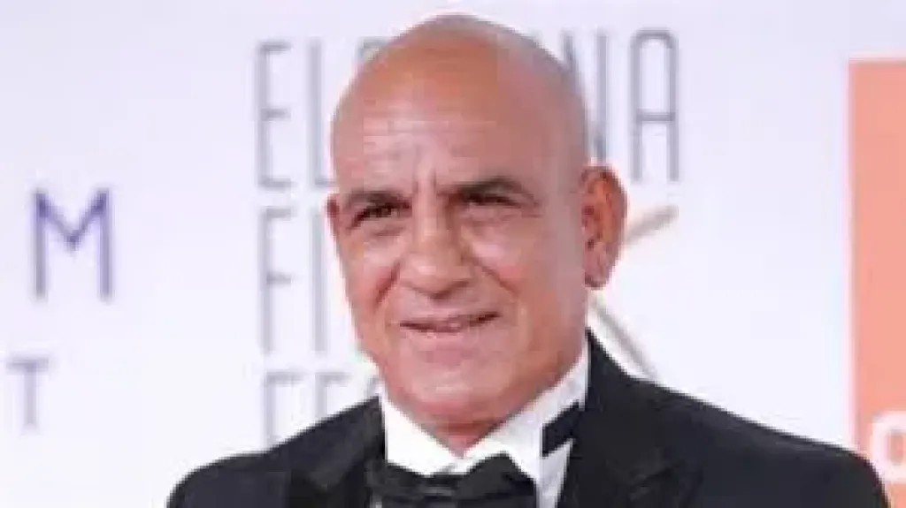 تفاصيل تعرض الفنان محمد لطفي لوعكة صحية أثناء حضوره مهرجان بورسعيد السينمائي