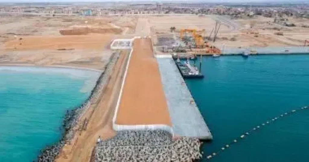 إعادة فتح ميناء العريش البحري بعد تحسن الظروف الجوية
