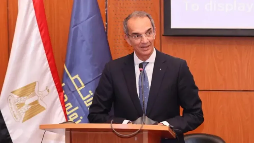 وزير الاتصالات يغادر إلى الولايات المتحدة الأمريكية لبحث سبل توسيع آفاق التعاون مع الشركات الأمريكية