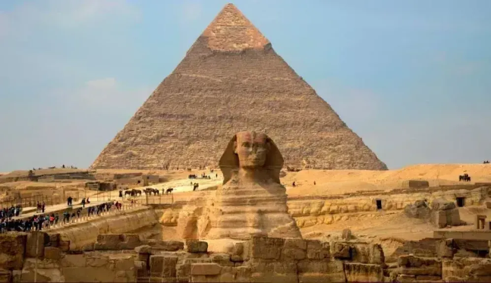 زيادة أعداد السائحين 21%.. باسم حلقة: مصر تتصدّر الوجهات السياحية العالمية هذا العام