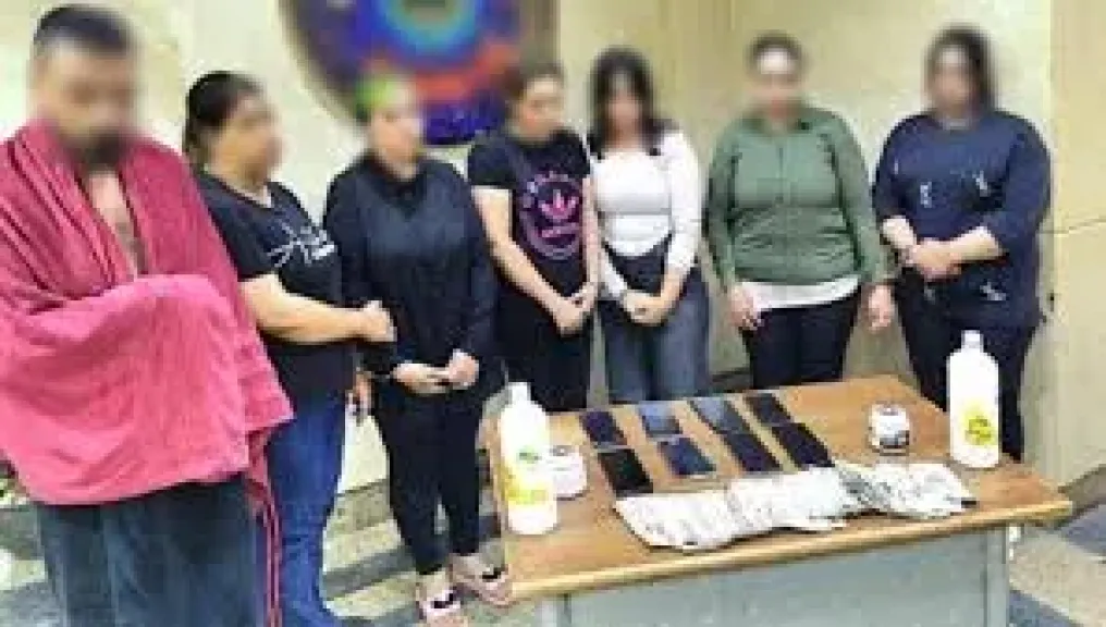 القبض على 6 سيدات وشاب داخل نادٍ صحي بالنزهة لممارسة الأعمال المنافية للآداب