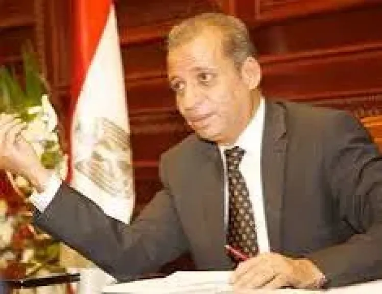مجلس الشيوخ يدعو الصحفيين لتغطية تسليم بطاقات الأعضاء الجدد