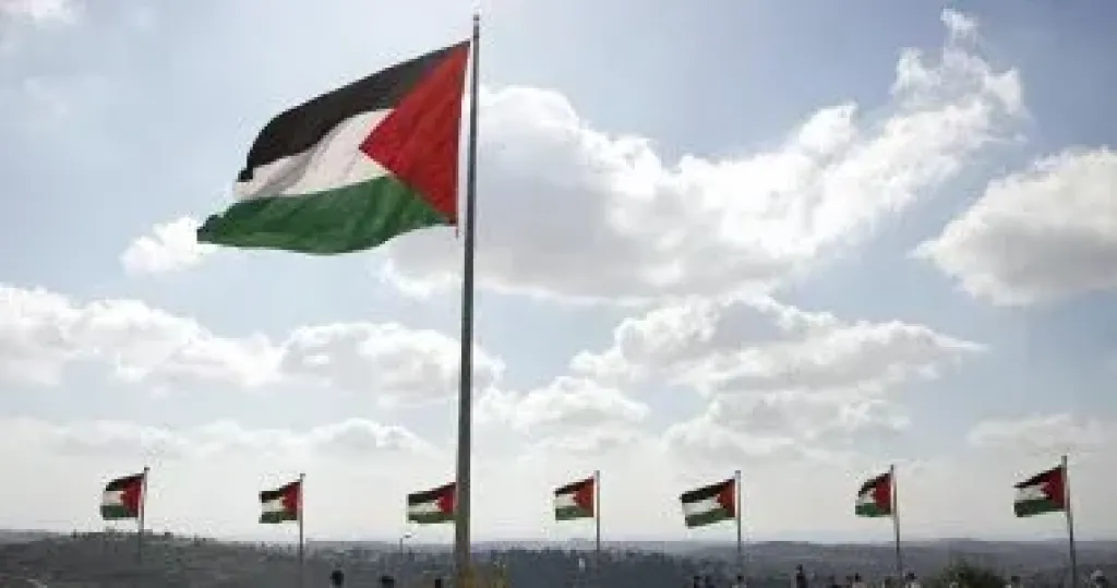 فلسطين ترحب باعترافات الدول بها وتعتبرها حماية لحل الدولتين