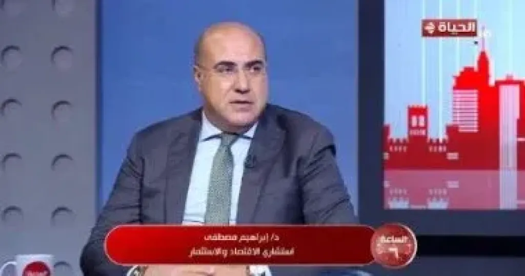 خبير اقتصادى لـ”الساعة 6”: هناك ما يغرى المستثمر الأجنبى كى يأتى إلى مصر